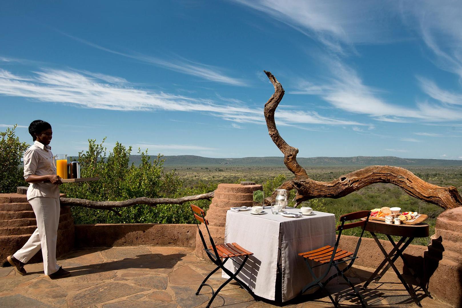 Dithaba Camp Breakfast setup