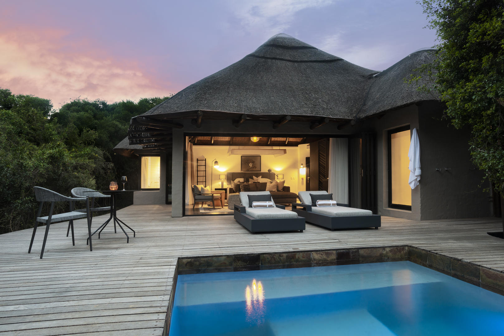Eagles Crag on Shamwari Private Game Reserve 10