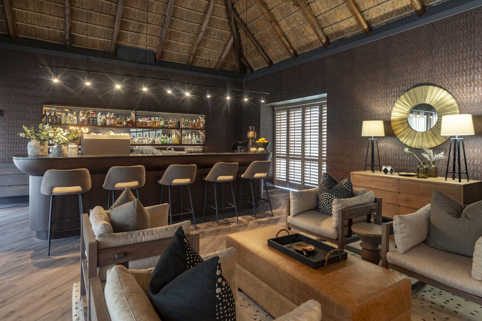 Eagles Crag on Shamwari Private Game Reserve 3