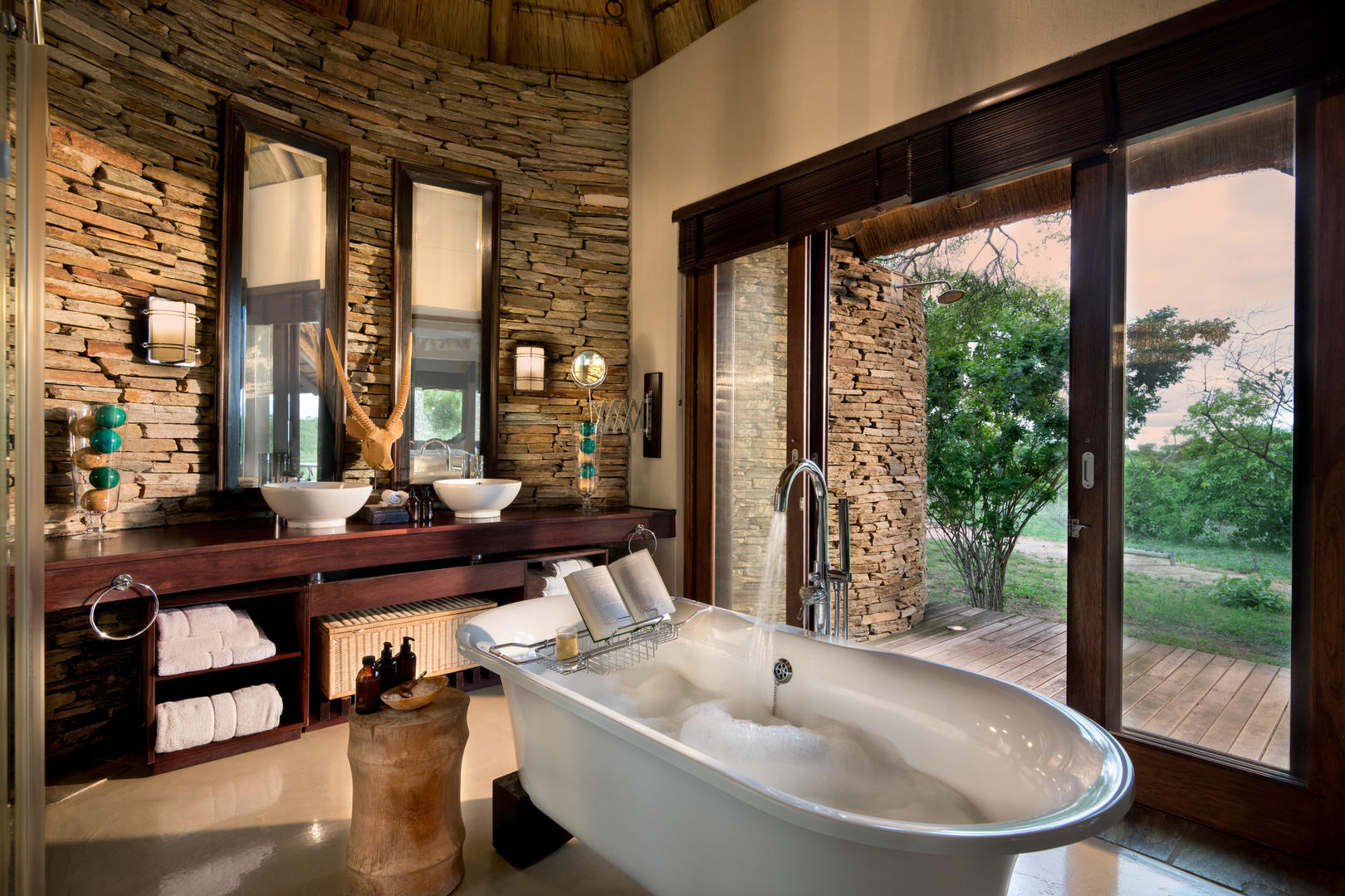 Luxury Pool Suite and Luxury Suite bathroom