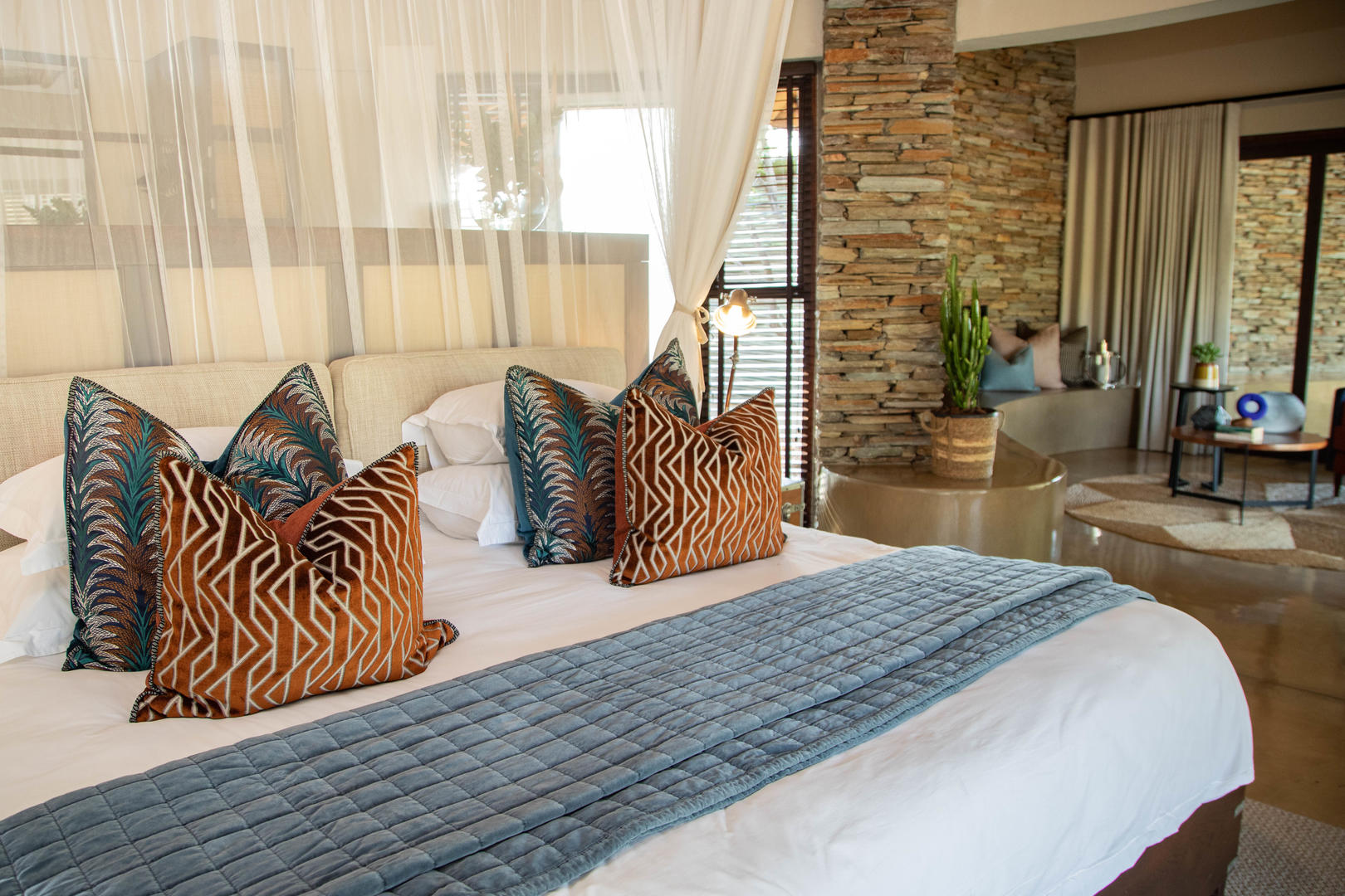 Luxury Pool Suite
