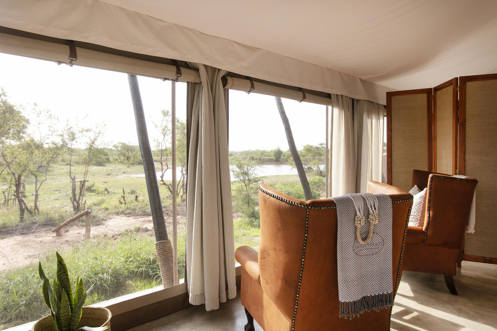 Luxury Safari Tent 7