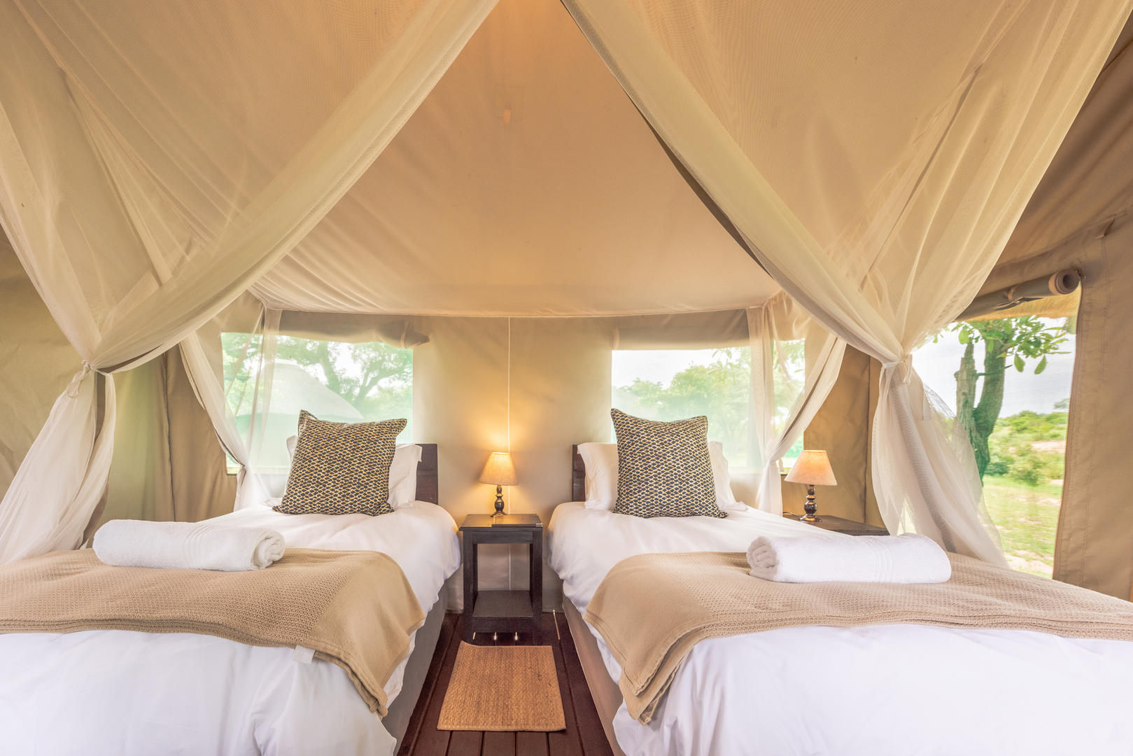 Safari Tent 4